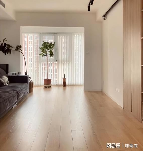 为什么很多人铺完木地板后悔了 是这 4个缺点 让人很难忍受